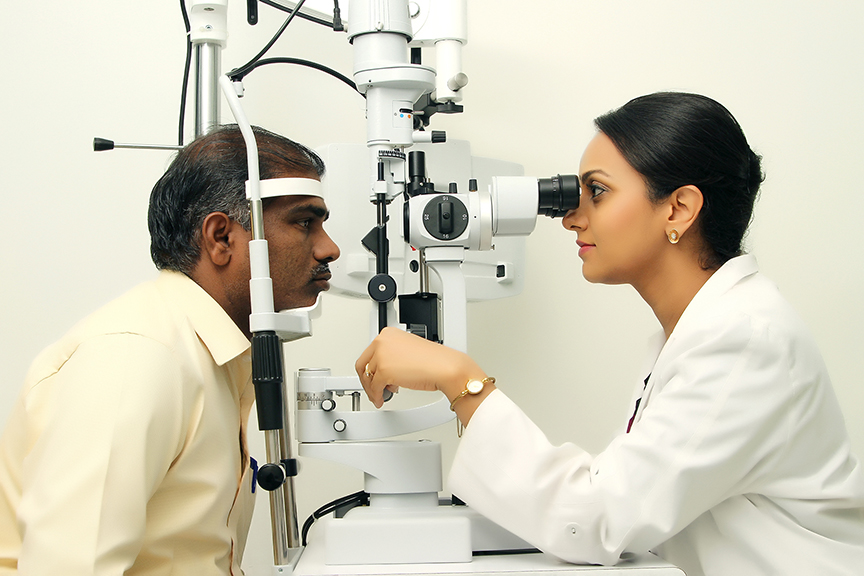 Dr. Shrutika Kankariya with patient